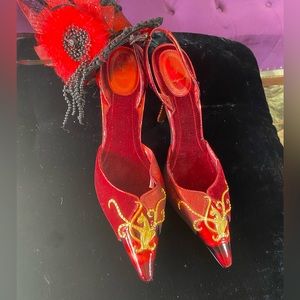 Sexy bold red velvet Baby Phat kitten heel, New without tags, Never worn